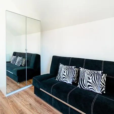 Sikorskiego Ii, Sun & Snow アパート